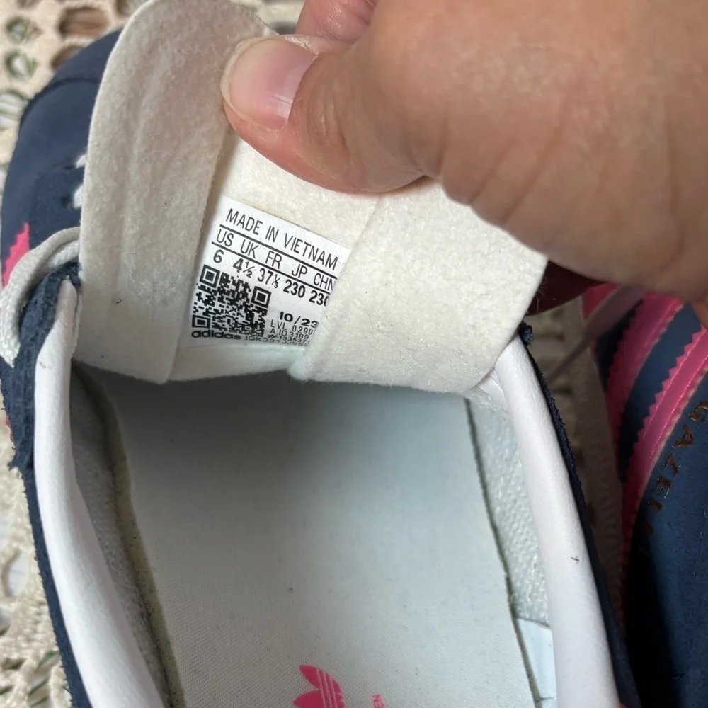 Adidas Gazelle Blue Suede and Pink Stripes Sneakers